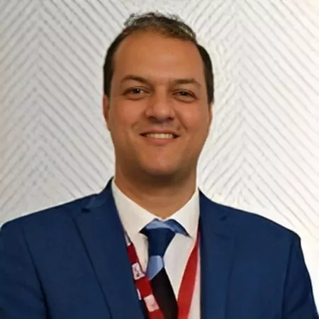 Behnam Ghasemi (Moderator)